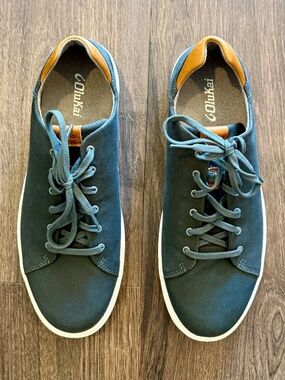 OluKai Men's Lae‘ahi Lī Sneakers - Dark Shadow - Size 11.5